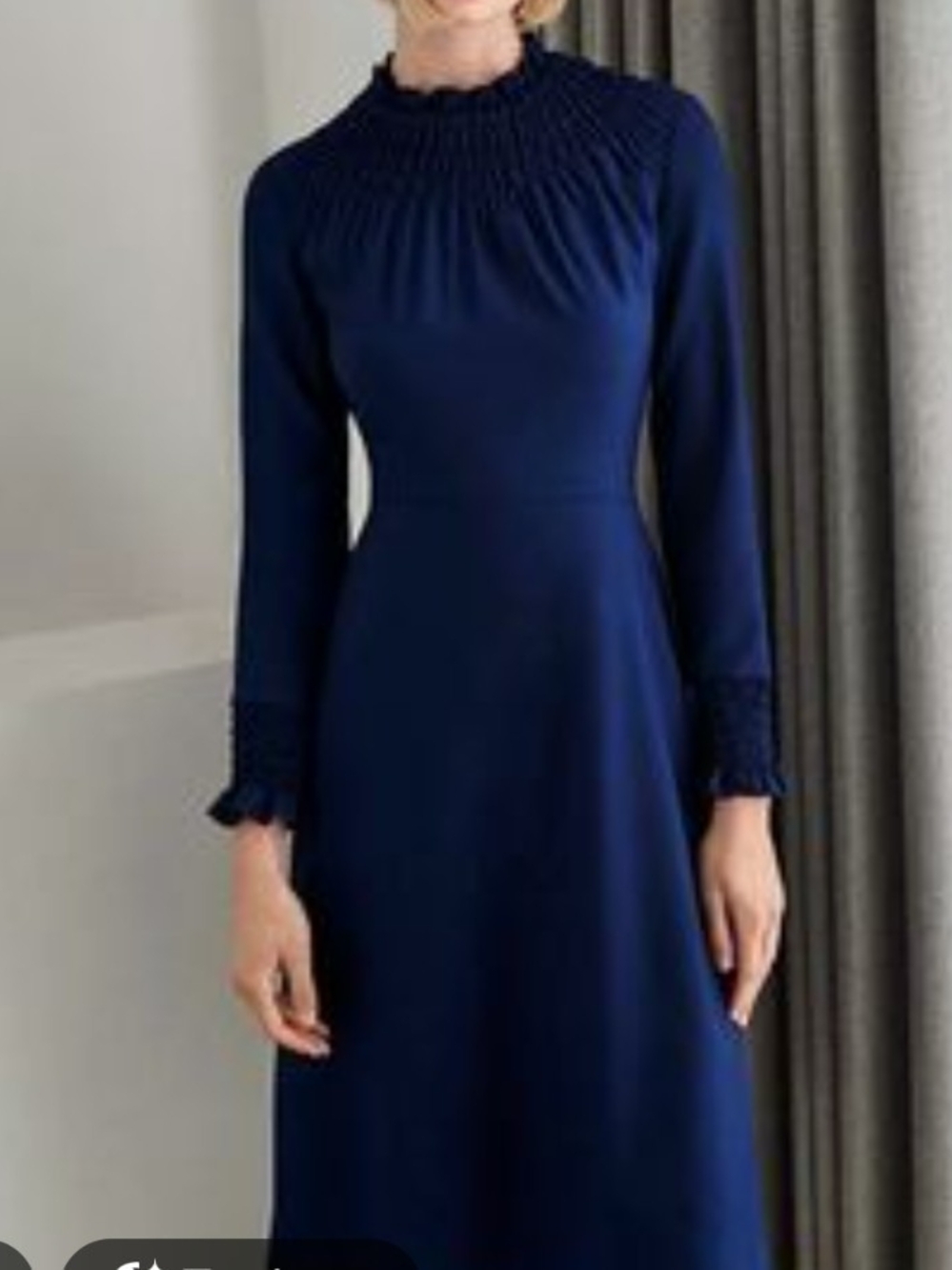 The Fold Smocked High-Neck Long Sleeve Navy Dress SZ 12 Chic 99%virgin Wool